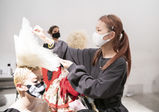 年度末制作展ヘアメイクショー「AMBITIOUS」をシューティング。SPRING、SUMMER、AUTUMUN、WINTERをヘアメイク&衣装で表現!BACK STGAEをレポート【バンタンデザイン研究所】