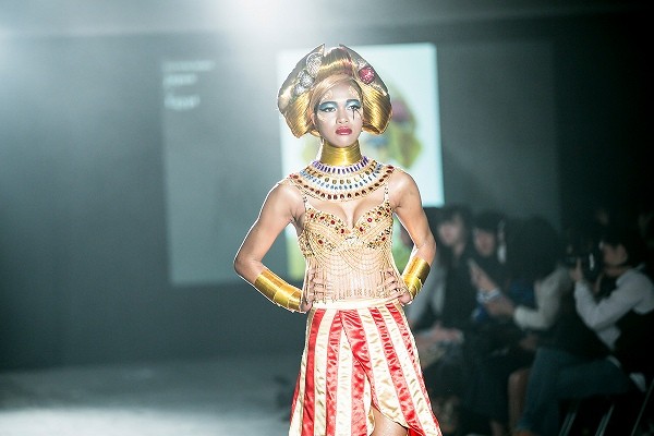 全日制 Vantan Cutting Edge 15 Osaka Roundをレポート スタイリングショー ヘアメイクショーアワード編 バンタンデザイン研究所blog 専門校 バンタンデザイン研究所