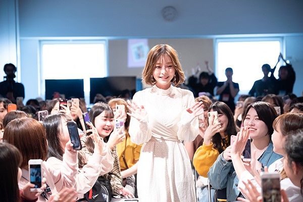 韓国ナンバーワンインフルエンサー カンテリさん テリ ちゃん 来校 最新の韓国コスメ ファッションの魅力とは バンタンデザイン研究所 専門校 バンタンデザイン研究所