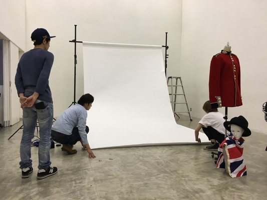 フォト現場派遣レポート 太田プロ所属芸人ダーリンハニー長嶋智彦さんの宣材写真をフォト科在校生が撮影 デザイン学部 最新情報 ニュース 専門校 バンタンデザイン研究所 フォト現場派遣レポート 太田プロ所属芸人ダーリンハニー長嶋智彦さんの宣材写真をフォト科在校生が撮影 デザイン学部 最新情報 ニュース 専門校 バンタンデザイン研究所