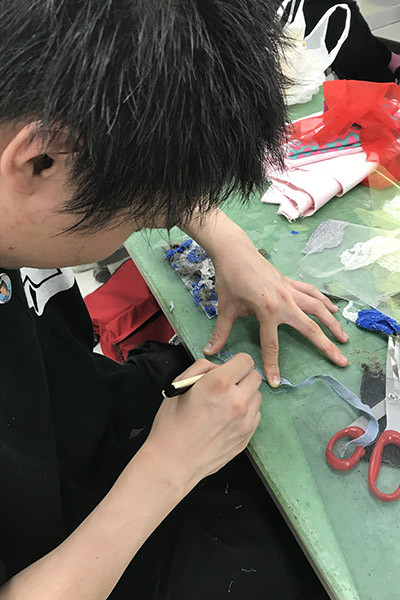 授業レポート 誰でも簡単に作れちゃう フリーレース の作り方 ファッション学部 最新情報 ニュース 専門校 バンタンデザイン研究所 授業レポート 誰でも簡単に作れちゃう フリーレース の作り方 ファッション学部 最新情報 ニュース 専門校 バンタンデザイン研究所
