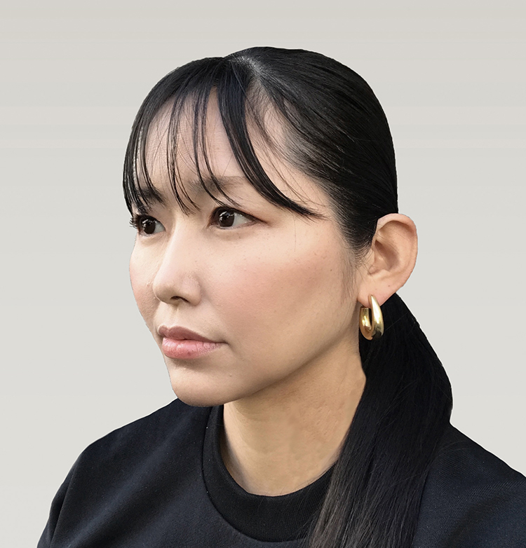 出原 明子